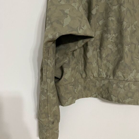 Athleta Farallon Camo Cropped Hoodie Women Size M - Picture 10 of 10